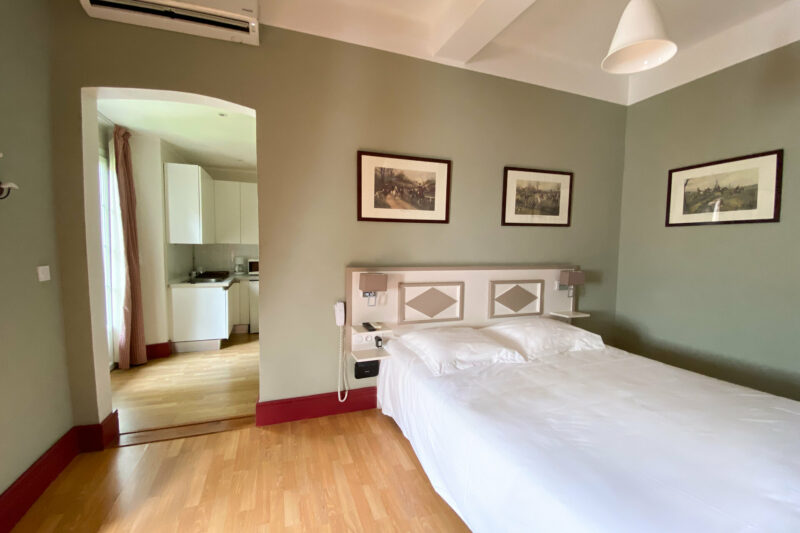 hotel central bastia