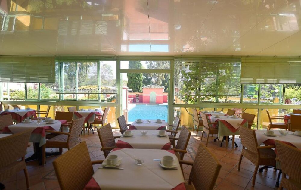 hotel cyrnea calvi