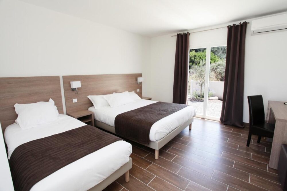 hotel des nacres ventiseri