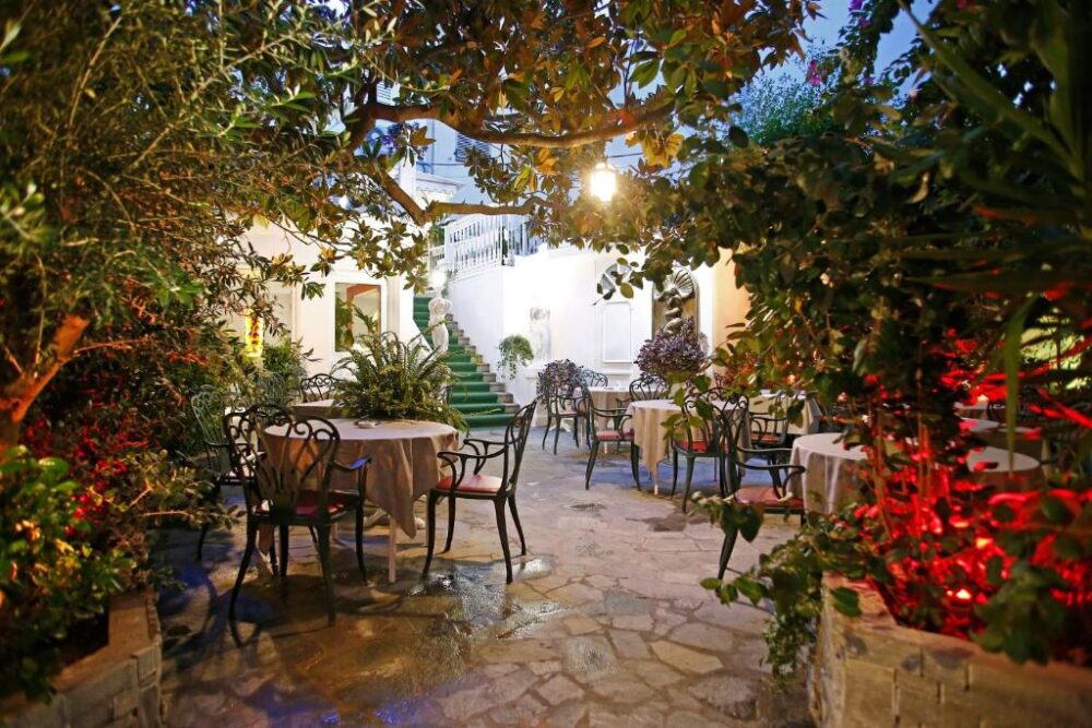 hotel restaurant le magnolia calvi