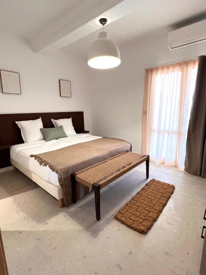 hotel serenada algajola