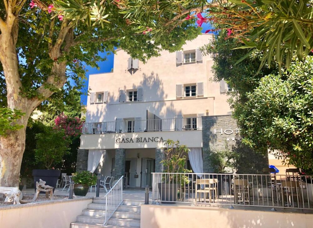 best western hotel casa bianca calvi