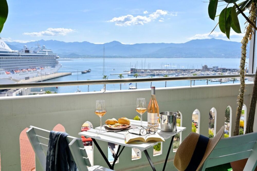 hotel du golfe ajaccio