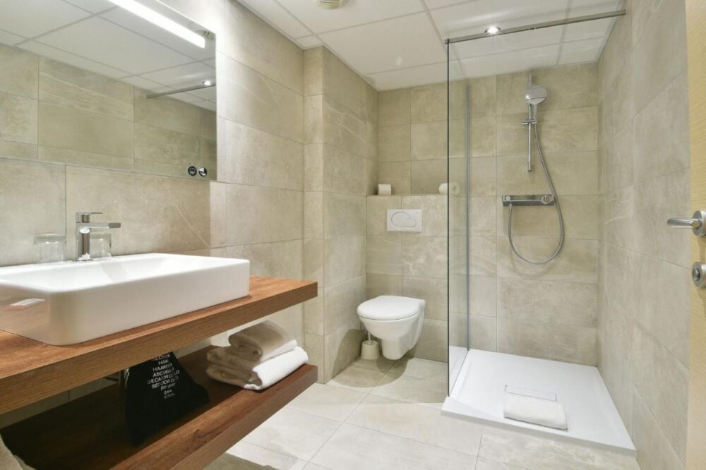 hotel le rocher calvi