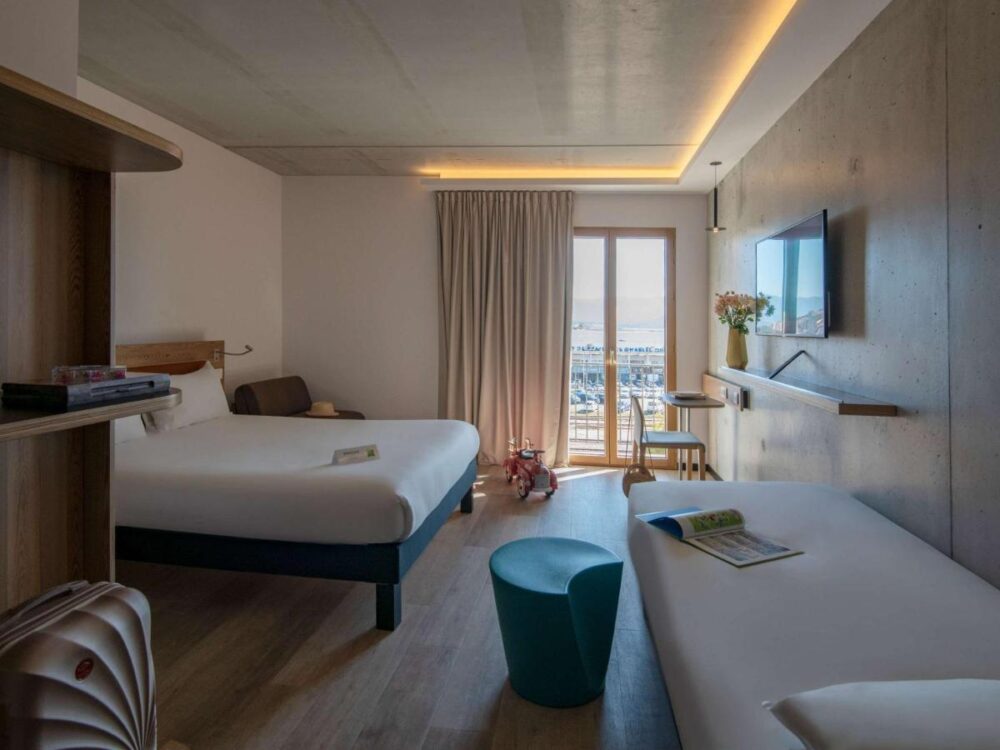 hotel ibis styles ajaccio napoleon