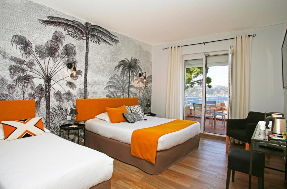 hotel le saint erasme calvi