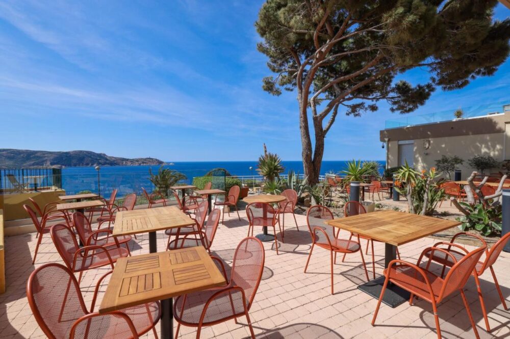 hotel le saint erasme calvi