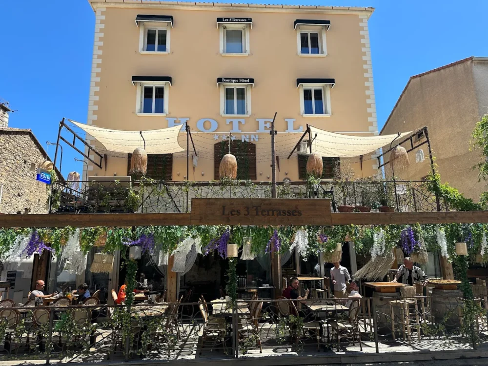 Hôtel Restaurant Les 3 Terrasses