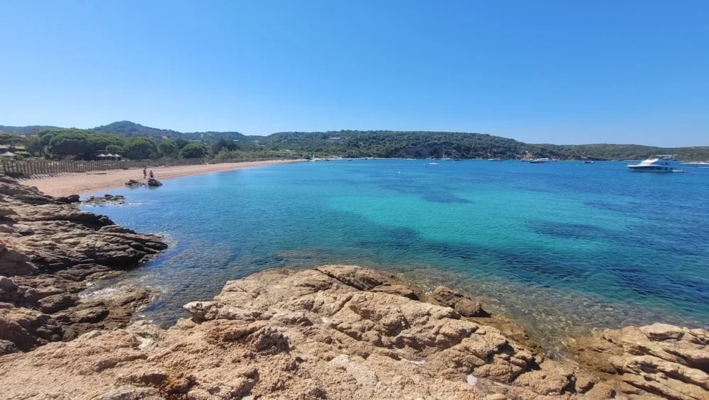 plage de maora bonifacio