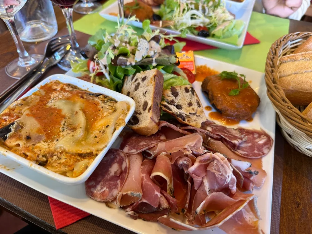 restaurant la bodega bonifacio