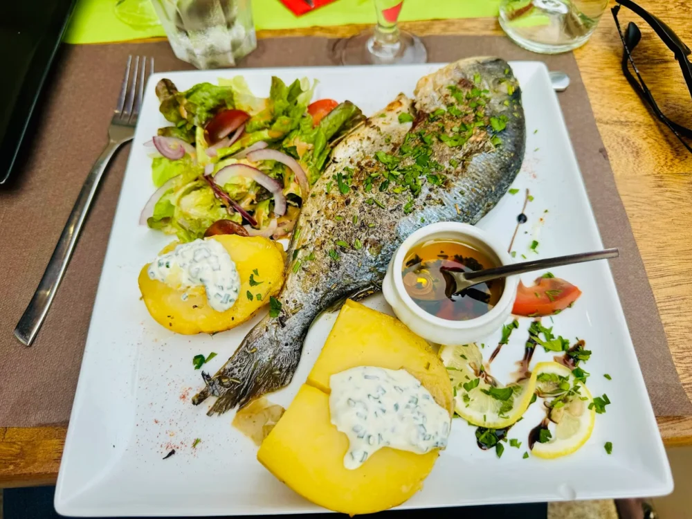 restaurant la bodega bonifacio