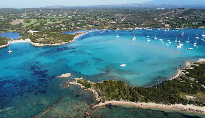 iles lavezzi